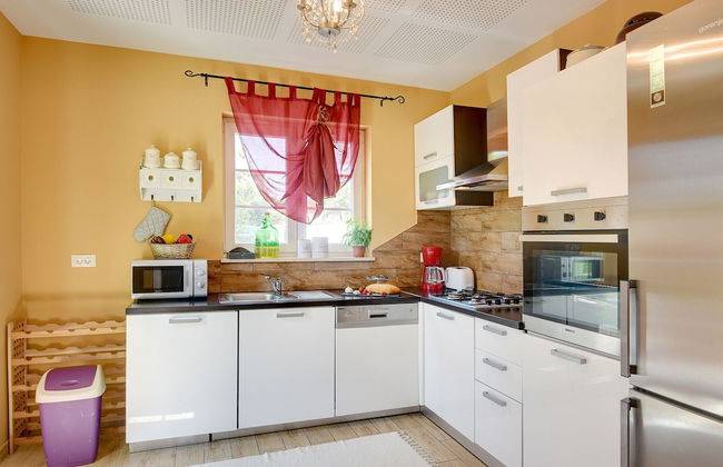 Detached Villa With Swimming Pool in the East of Istria Near the Sea - Foto 8