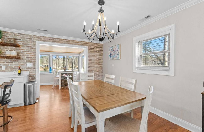 Waking Up Norman Lakefront Getaway, Fire Pit & Lake Views - Foto 16