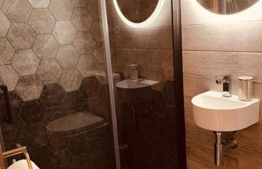 SHINE CHALET - UNIQUE & COMFORTABLE ACCOMMODATION - Foto 12