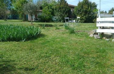 Maison spacieuse à Vic-Fezensac avec jardin - Photo 12