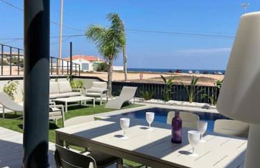 Luxury Villa with pool 1st line the sea - Foto 4