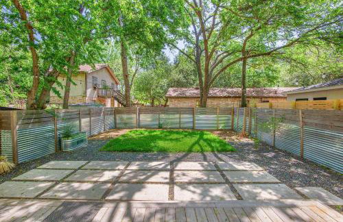 Side-by-Side Houses in Downtown Walk to Lake, Activities & Dining - Foto 2