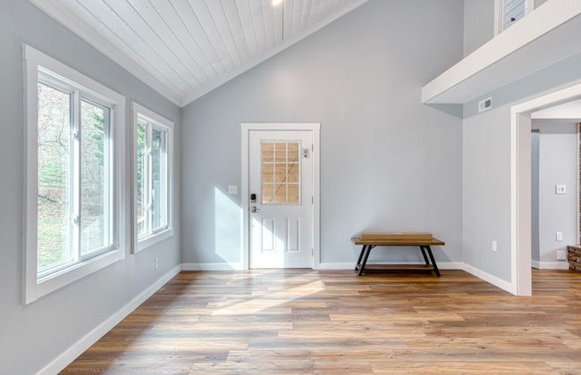 4BR Lodge on Wolf Creek – Fishing, Hiking, New River Fun & Hokie Weekends - Foto 44