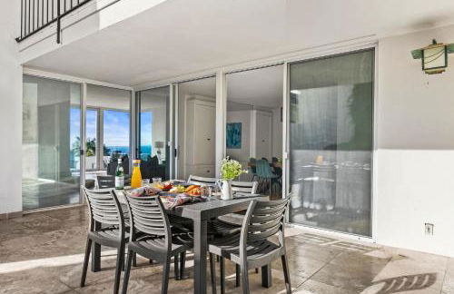 Sea Serenity Coastline Views and Pool - Photo 16