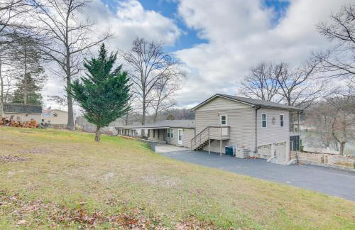 Apt with Lake Views - Day Trip to Virginia Tech! - Foto 20