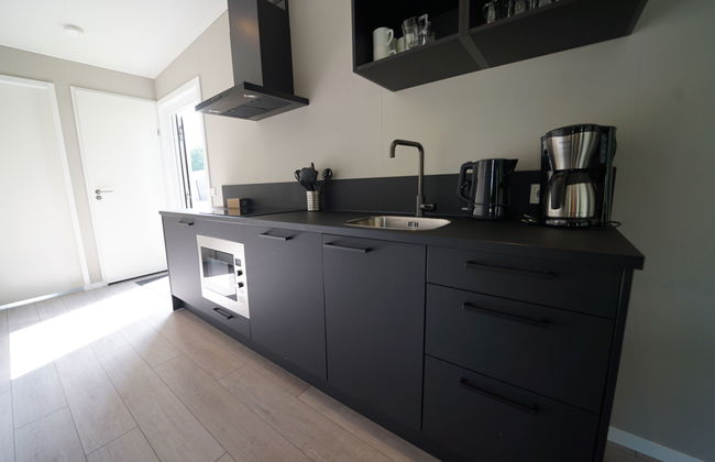 2 bedroom House in IJhorst with swimming pool and terrace - Photo 4