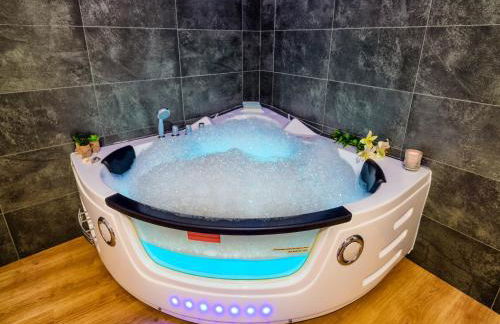 Riverside Rustic Retreat - Foto 28