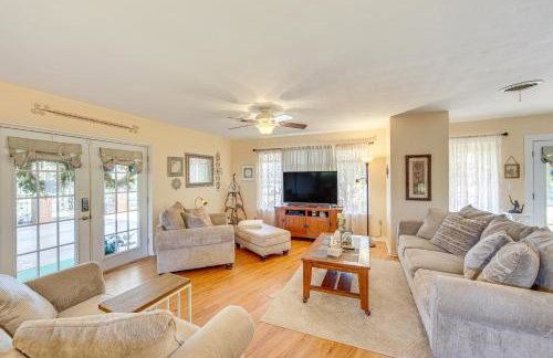 Fire Pit and Patios Peaceful Alto Getaway! - Foto 1