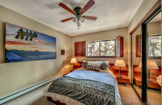 Mv49 Lake Tahoe a Block From the Caverock Beach - Foto 2