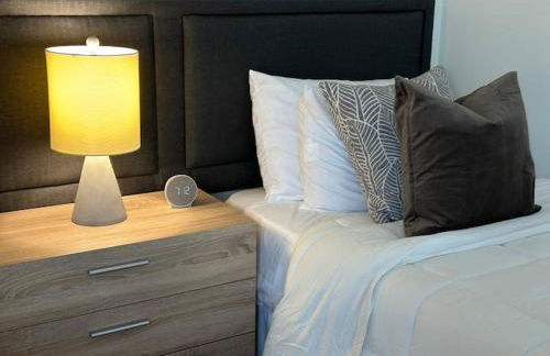 Vine City Home - Duplex - 3 Mins From GWCC & Mercedes- Benz Stadium - Foto 9