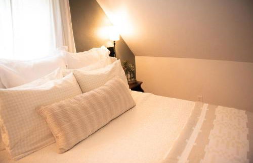 Cozy Cabin on Route 66 with Hot Tub- Edmond, OK - Foto 38