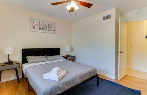 4 Bedroom West Hills Charmer with Pool and Jacuzzi - Foto 16