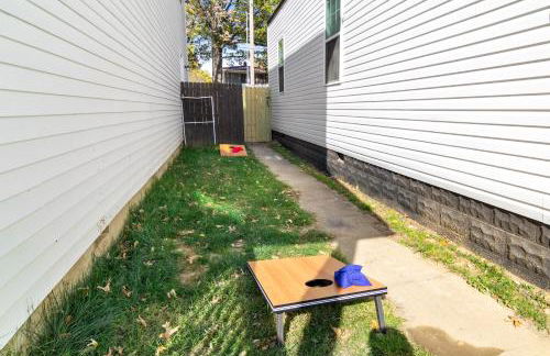 Uptown Haven Walkable Home with Bikes and Firepit near Downtown - Foto 8