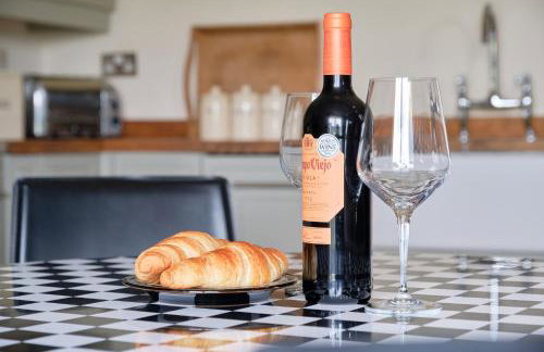 Barn Owl Lodge at Millfields Farm Cottages - Photo 6