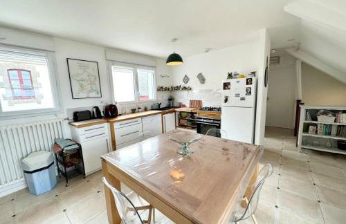 Charmante maison Terrasse Vue sur le port - Photo 12