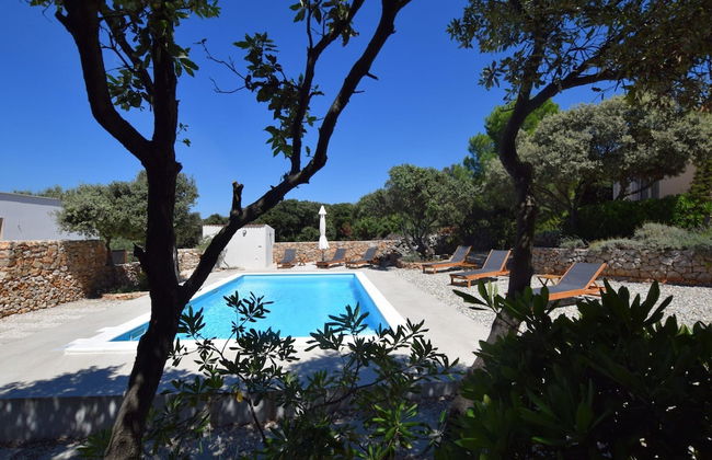 Holiday House in a Quiet Area Near the Sea, Private Garden, Terrace and BBQ - Foto 24