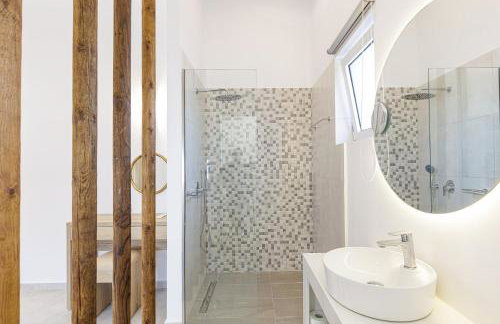 Mandana Villa - With Heated Pool & Jacuzzi - Foto 34