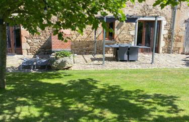 Gites Le Grand Tornage holiday fun for the whole family - Photo 10