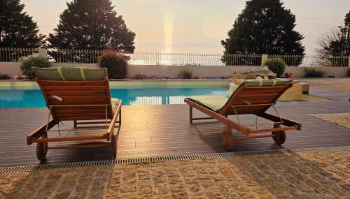 CASTRUM HOUSES - Nature Moledo - Jacuzzi - Sauna - Banho Turc - Bilhar - Matraquilhos - Foto 3, sunbed