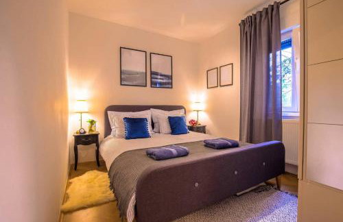 Number 28 Boutique Apartment - Photo 1