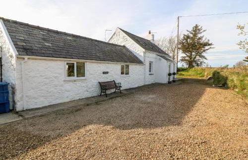 Min-y-rhos - Photo 3