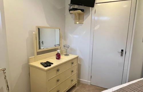 Crieff Armoury Luxury Self Catering Apartment - Photo 43