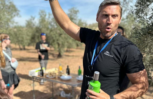 Herriza de La Lobilla Visit + Olive Oil Tasting - Foto 5