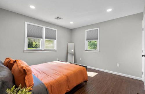 22- 4 Br 2 Ba House - Central CT - Foto 10