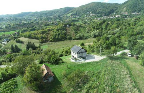 Deja View - Photo 42