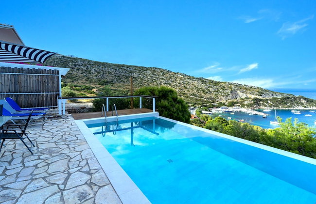Coastal Paradise Found - Komis' Private Pool Retreat - Foto 11