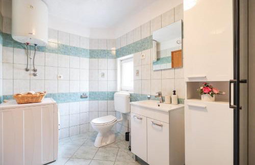 Villa Nada for 10 people with pool & integrated whirlpool - Foto 47