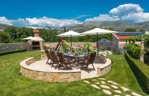 Vila Vergatum-privacy,gym,billiards,table tennis - Foto 15