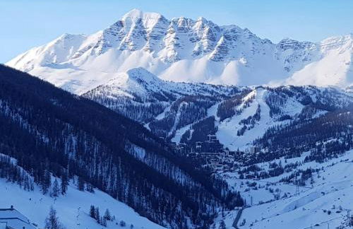 Appartement charmant à Vars - Vue montagne & balcon - Foto 8