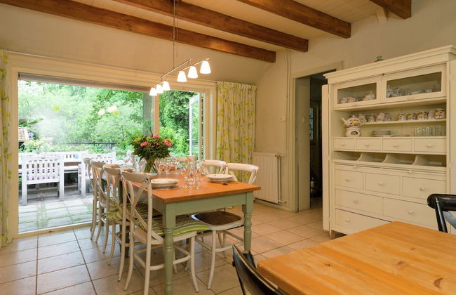 Secluded Farmhouse in Balkbrug with Hot Tub - Foto 25