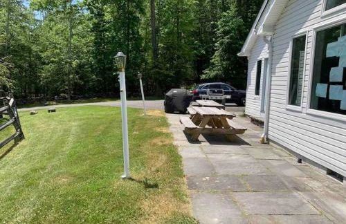 Luxury Woodstock Family Retreat with pool hot tub - Foto 23