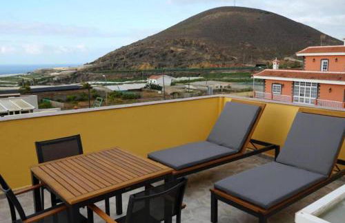 Casa Totalmente Renovada en Zona muy Tranquila!!! Vistas al Mar y Montaña - Foto 29