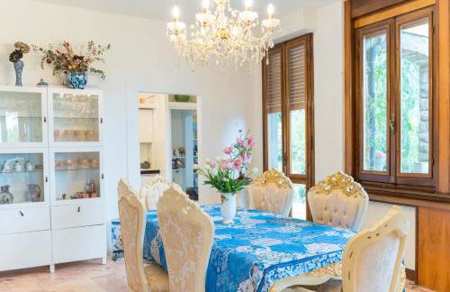 Majestic Villa in Hills of Florence with Gardens Gym Jacuzzi and Sauna - Foto 117