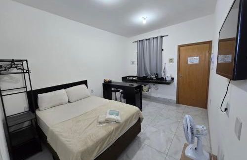 Flat completo a 24 minutos do Flamboyant Shopping - Foto 1