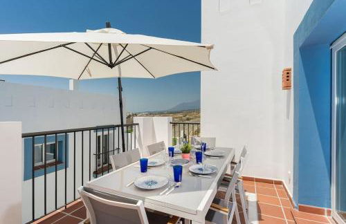 Deluxe 2 bed Apartment - Photo 4