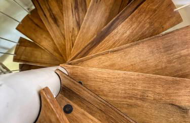 La Terrasse - Entire townhouse in hilltop village - Foto 8