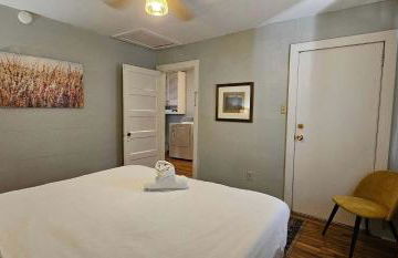 Dauphin District Darling #1-Downtown, Restaurants - Foto 75