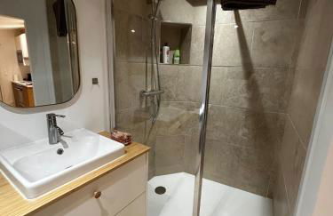 Cosy Studio Fréjus Centre Historique - Foto 6