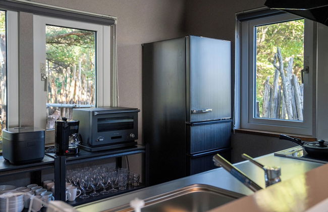 THE CHATEAU - Photo 54