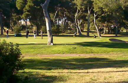 APARTAMENTO TURISTICO ELCANO - Photo 28