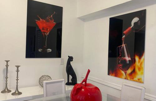 Beautiful House 7 min from Miami Airport w FREE parking - Photo 11