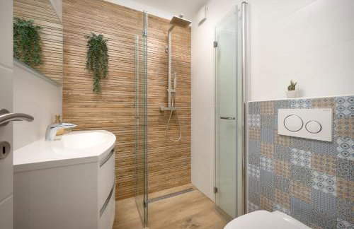 Adriatic Skyline Suite - Photo 20