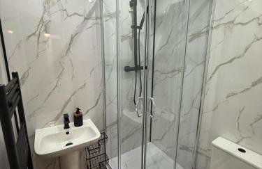 2 Bed Entire Upper Cottage Flat in Central Glasgow - Foto 5