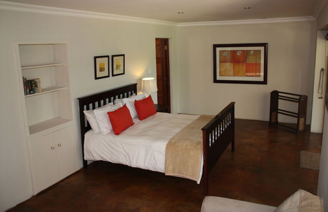 The Red Barn - Photo 10