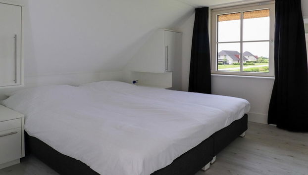 Villa by the Water With Sauna and Terrace - Foto 5, Habitación