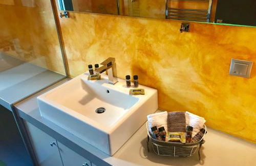 Red Grey Sea View Villa - Foto 2